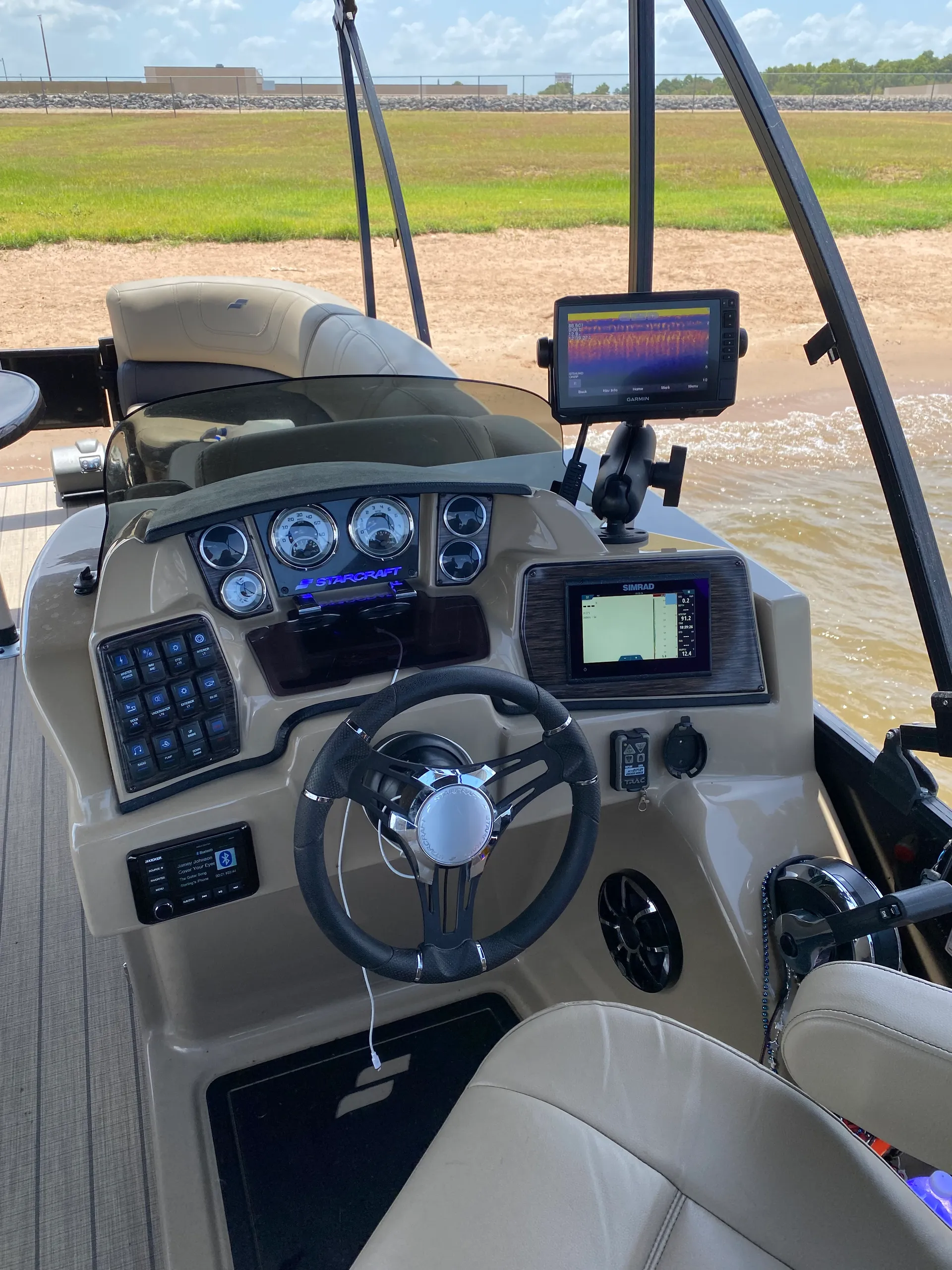 STARCRAFT MARINE CX 23 E in Montgomery, TX — photo 8