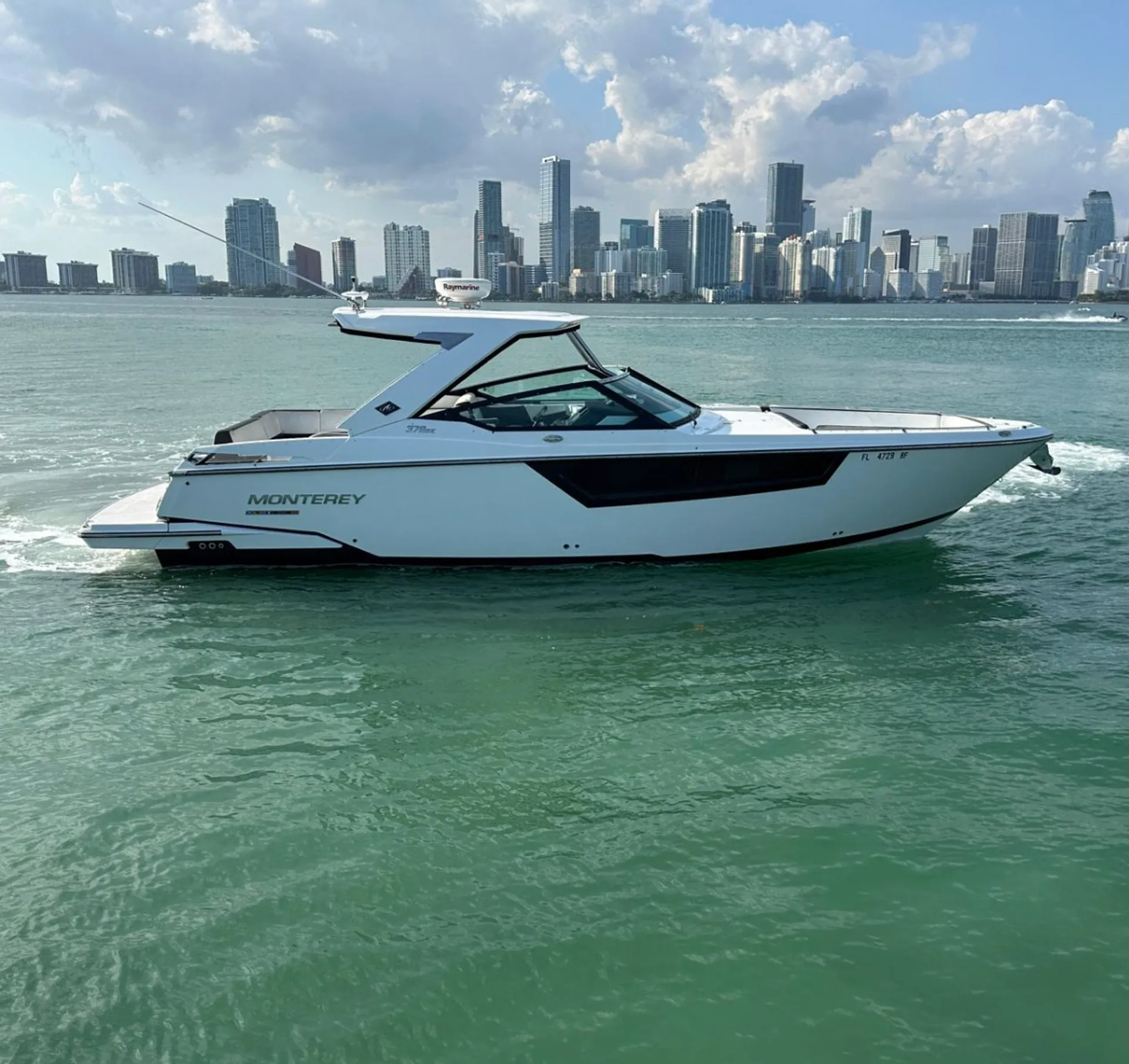 Monterey Boats 378 Super Express in Miami, FL — photo 2