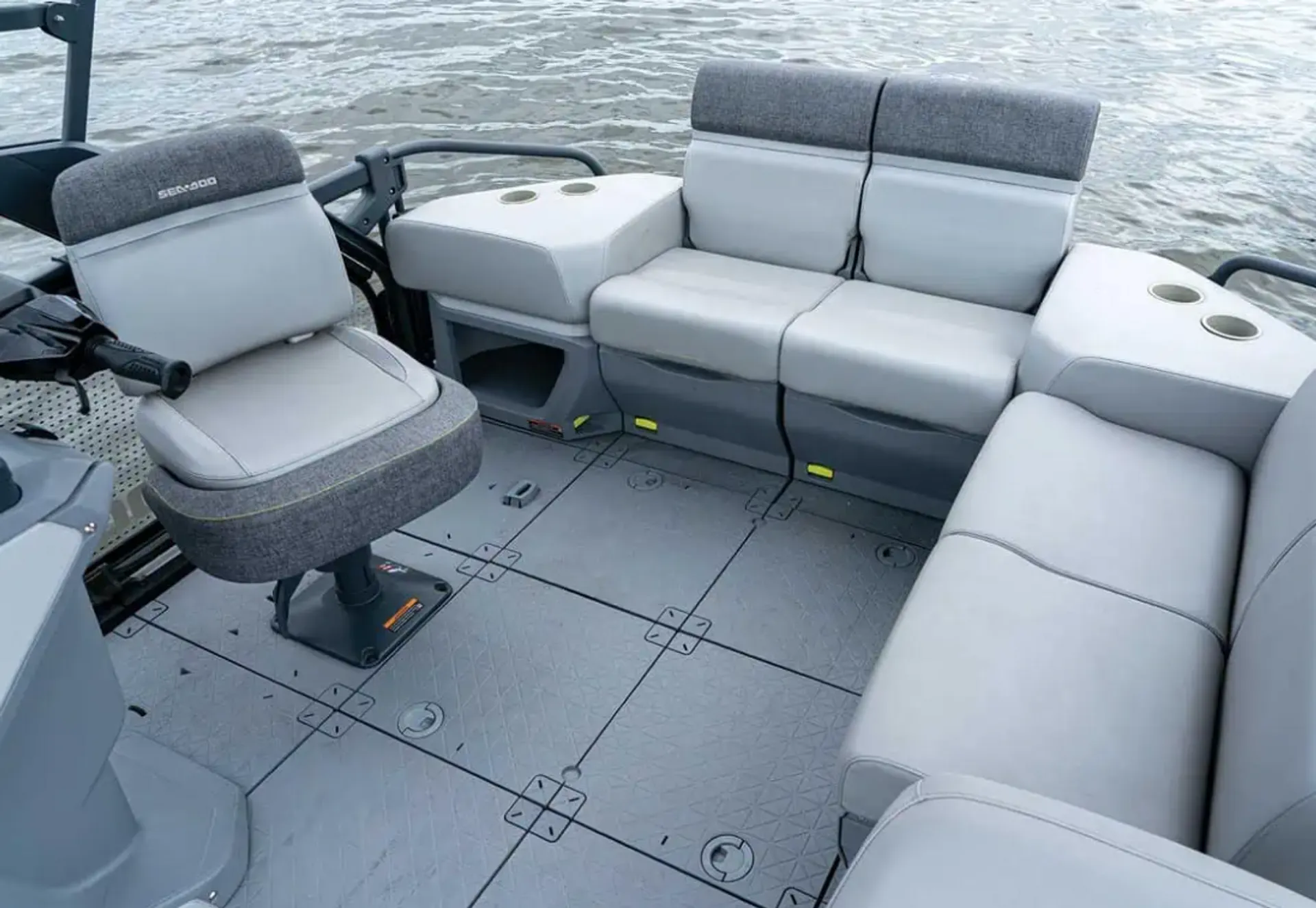 SEA-DOO SWITCH SPORT 18 in Cromwell, IN — photo 3
