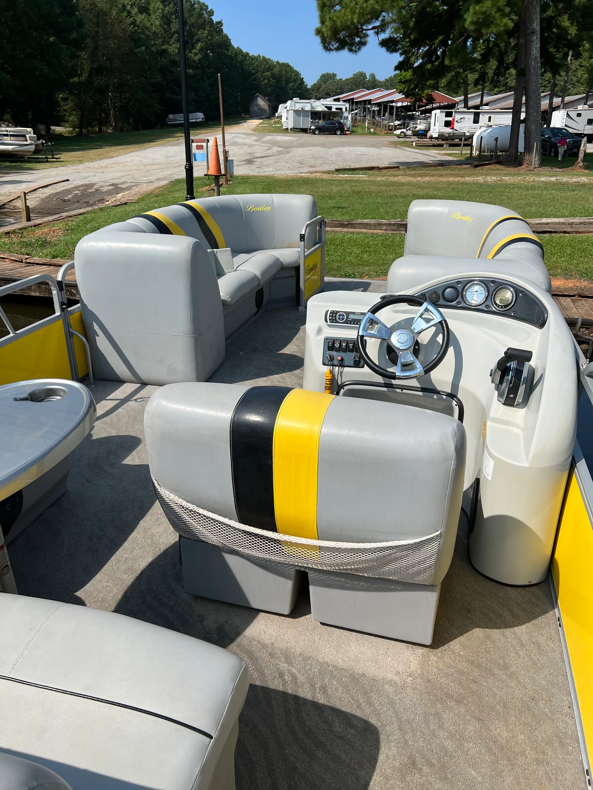 Encore Bentley Bentley Encore 240 Cruise in Buckhead, GA — photo 2