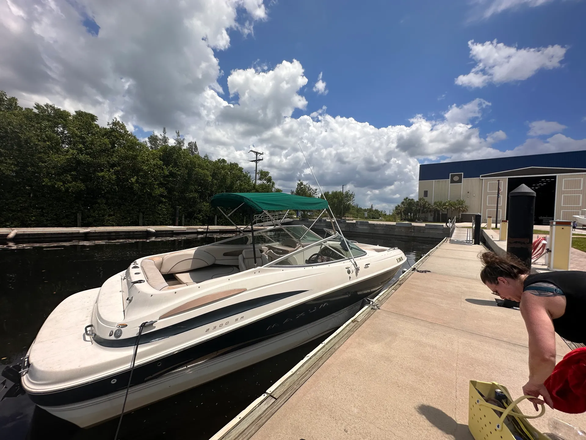 Maxum 2300 SR in Sebring, FL — photo 3