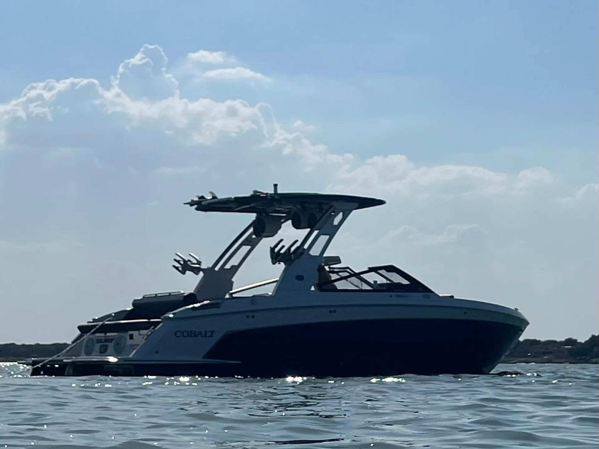 26’ 2023 Cobalt R6 Surf Boat ALL THRILL