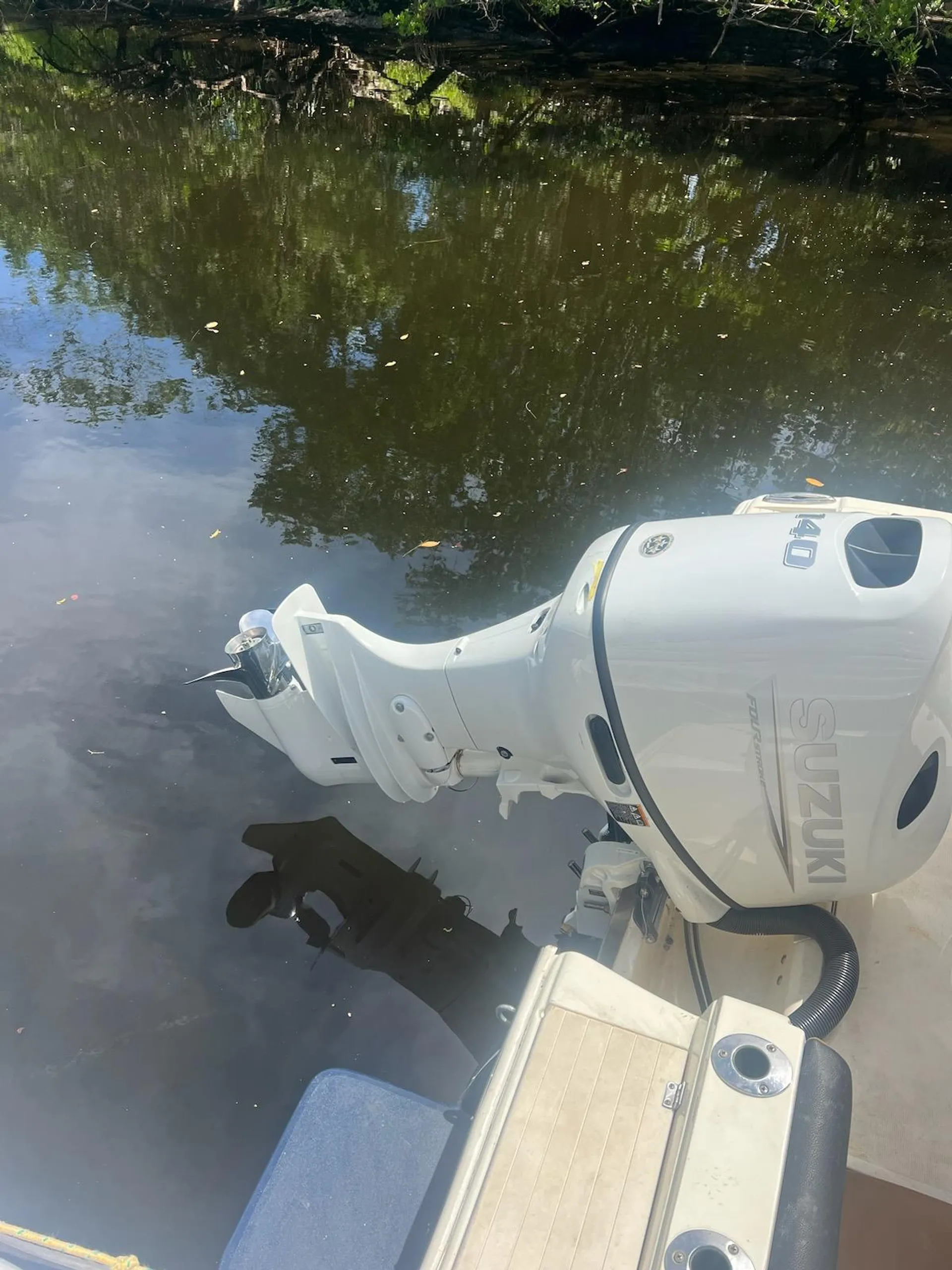 SCOUT BOATS 210 DORADO in Deerfield Beach, FL — photo 10