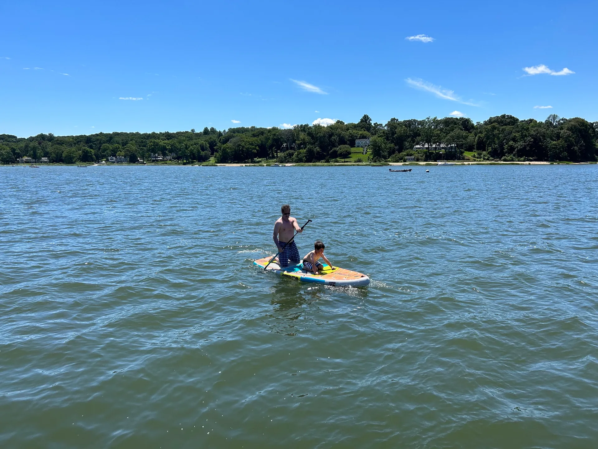 Beautiful, Clean &amp; Modern 35 Foot Express Cruiser!
