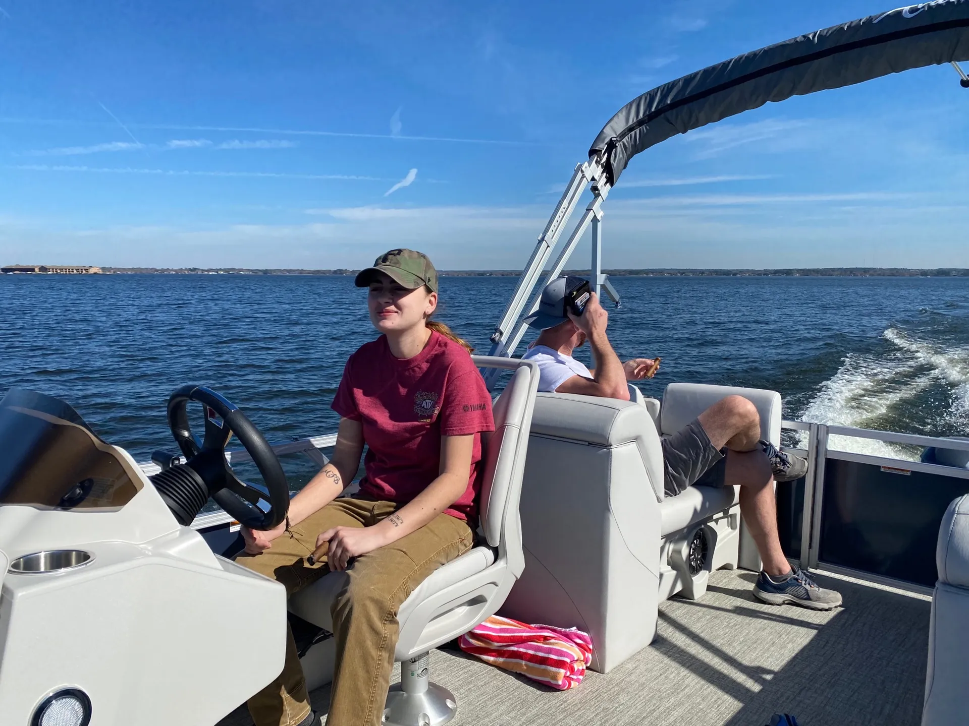 2022 18ft Avalon Pontoon (No tubing)