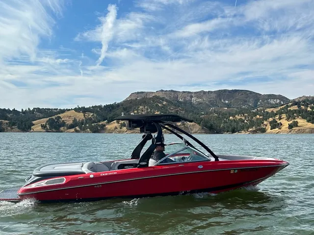 Rent a Centurion by Fineline ski and wakeboard in Bradley, CA near me
