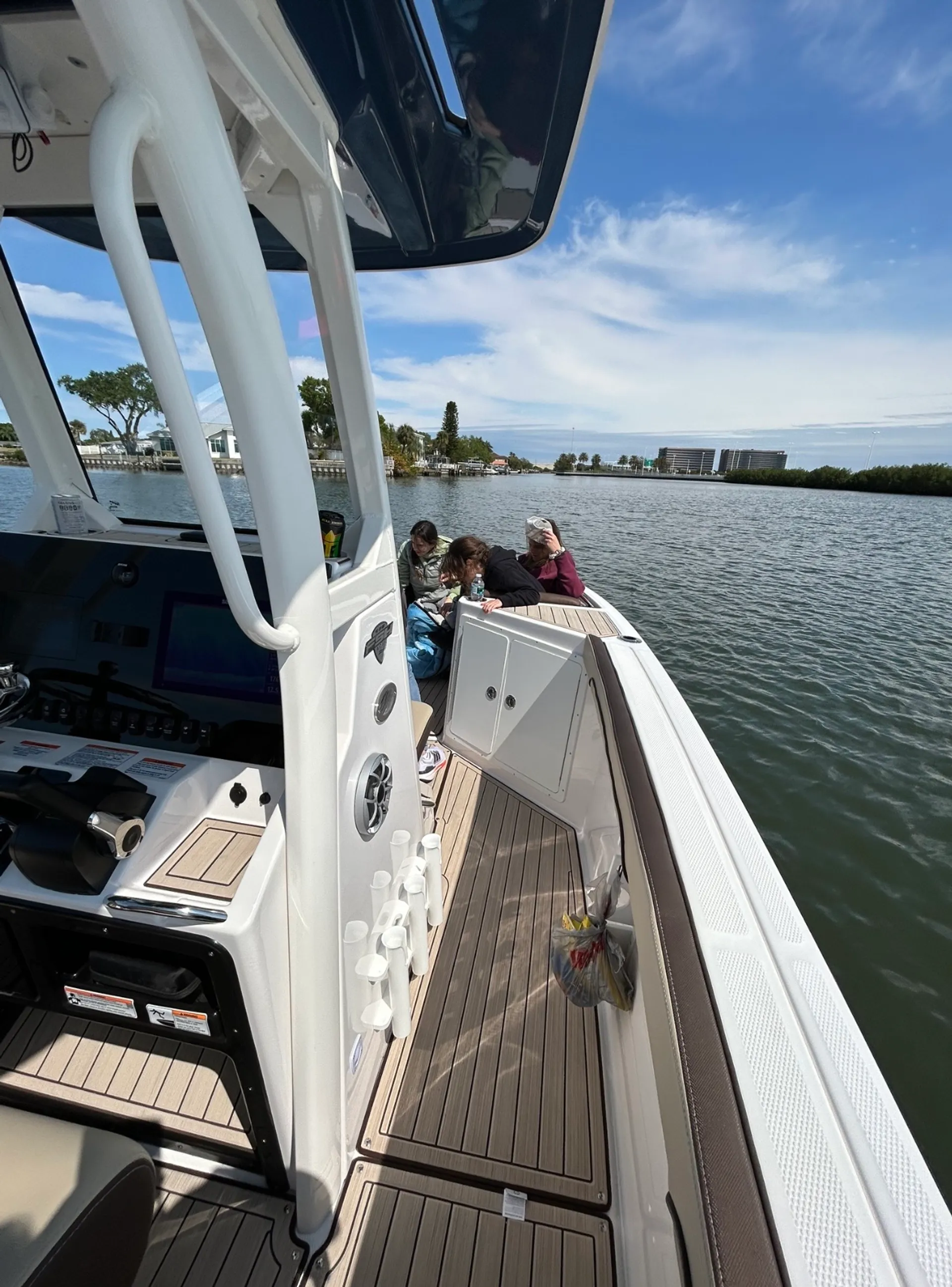 2023 Yamaha FSH - perfect for cruising Tampa! Add Ons available 