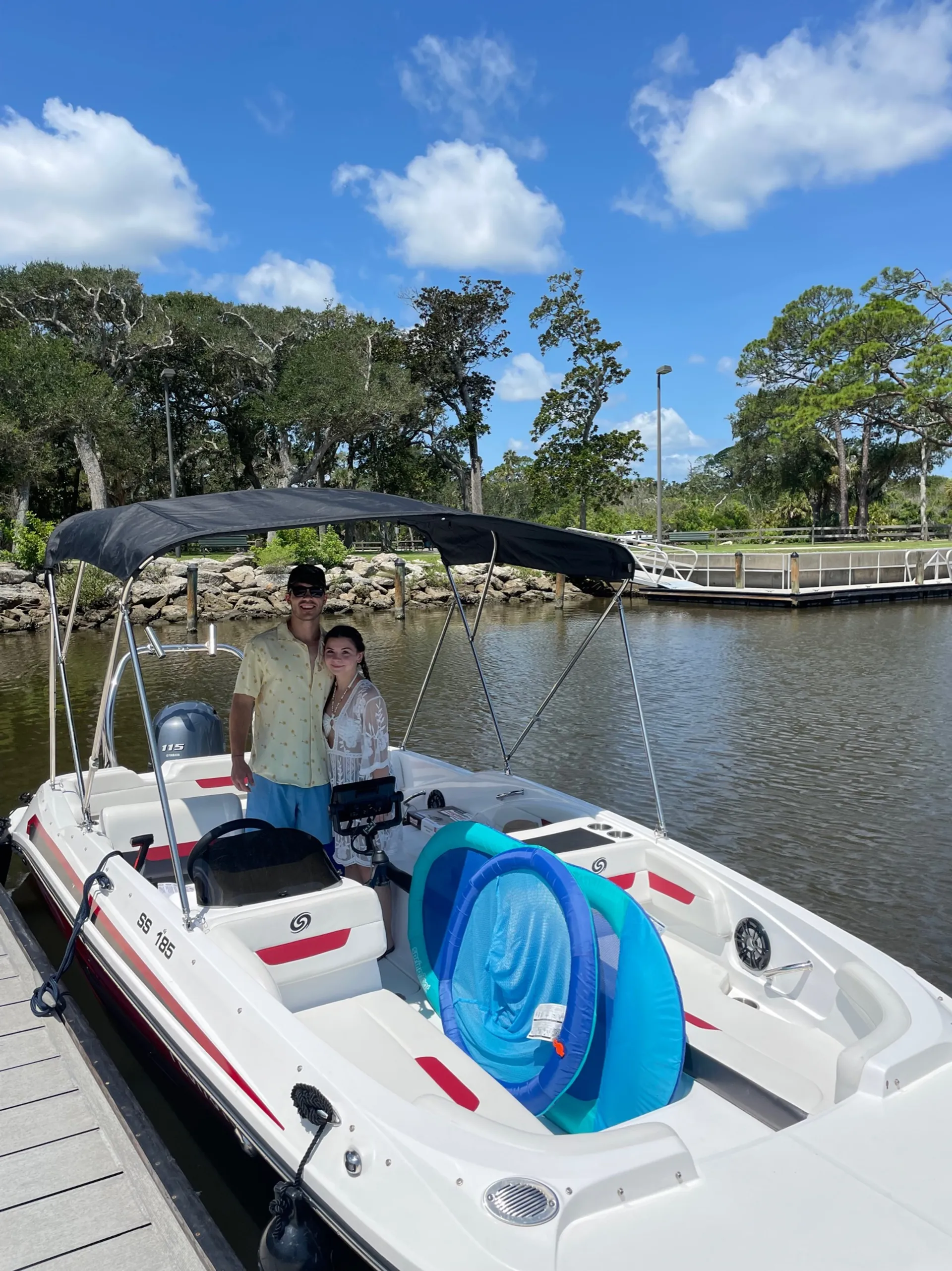 St Augustine and Palm Coast   Seats 9 comfortably, Free Fuel