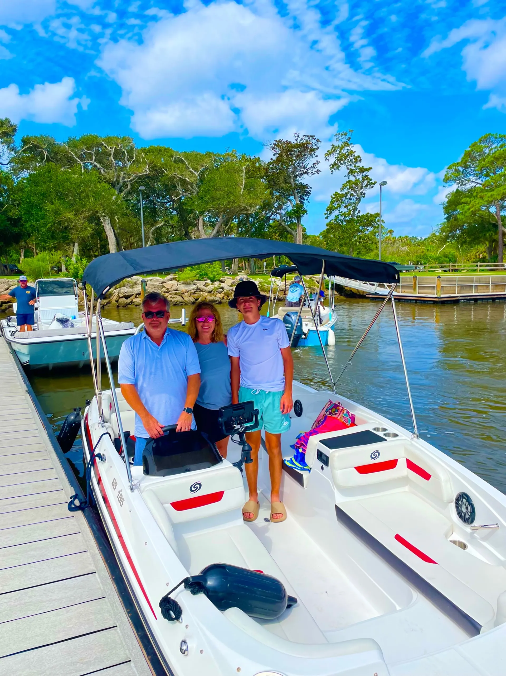 St Augustine and Palm Coast   Seats 9 comfortably, Free Fuel