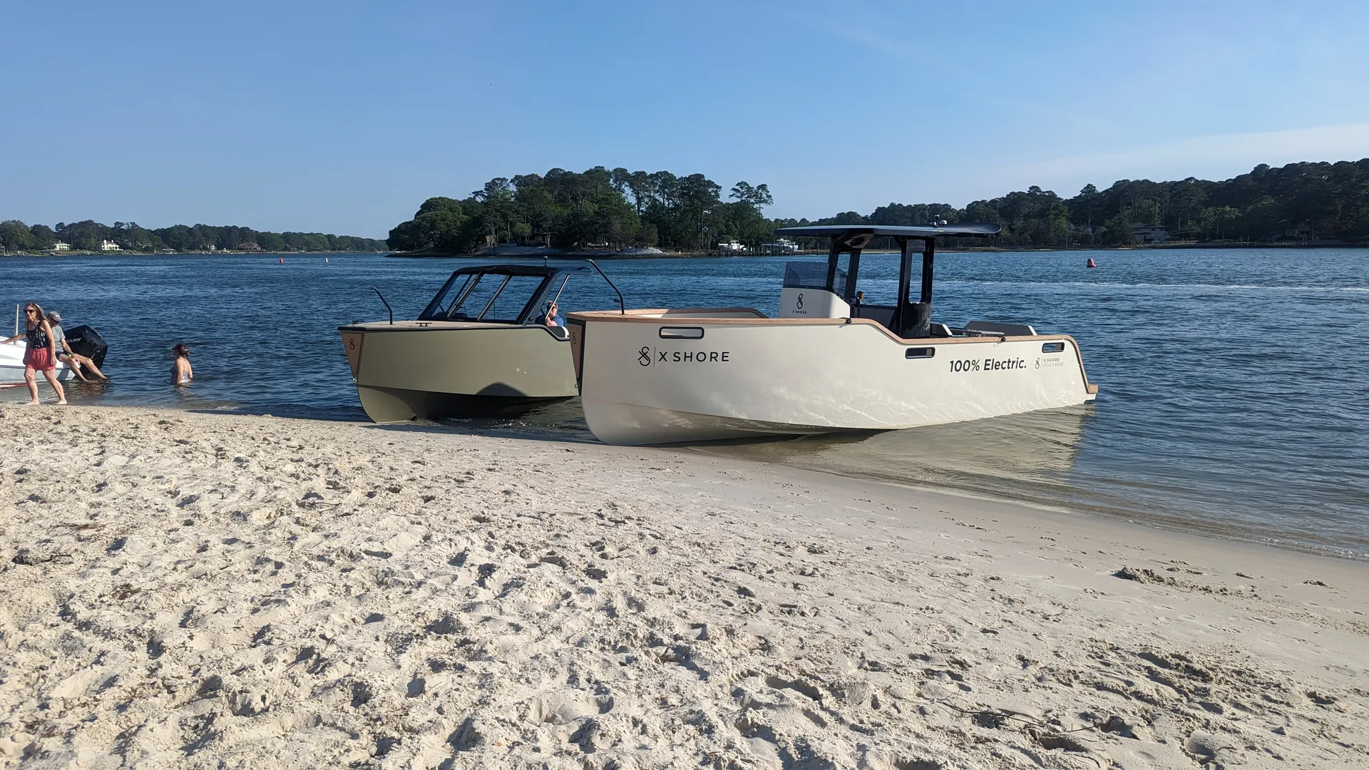 XShore Eelex 8000 in Virginia Beach, VA — photo 3