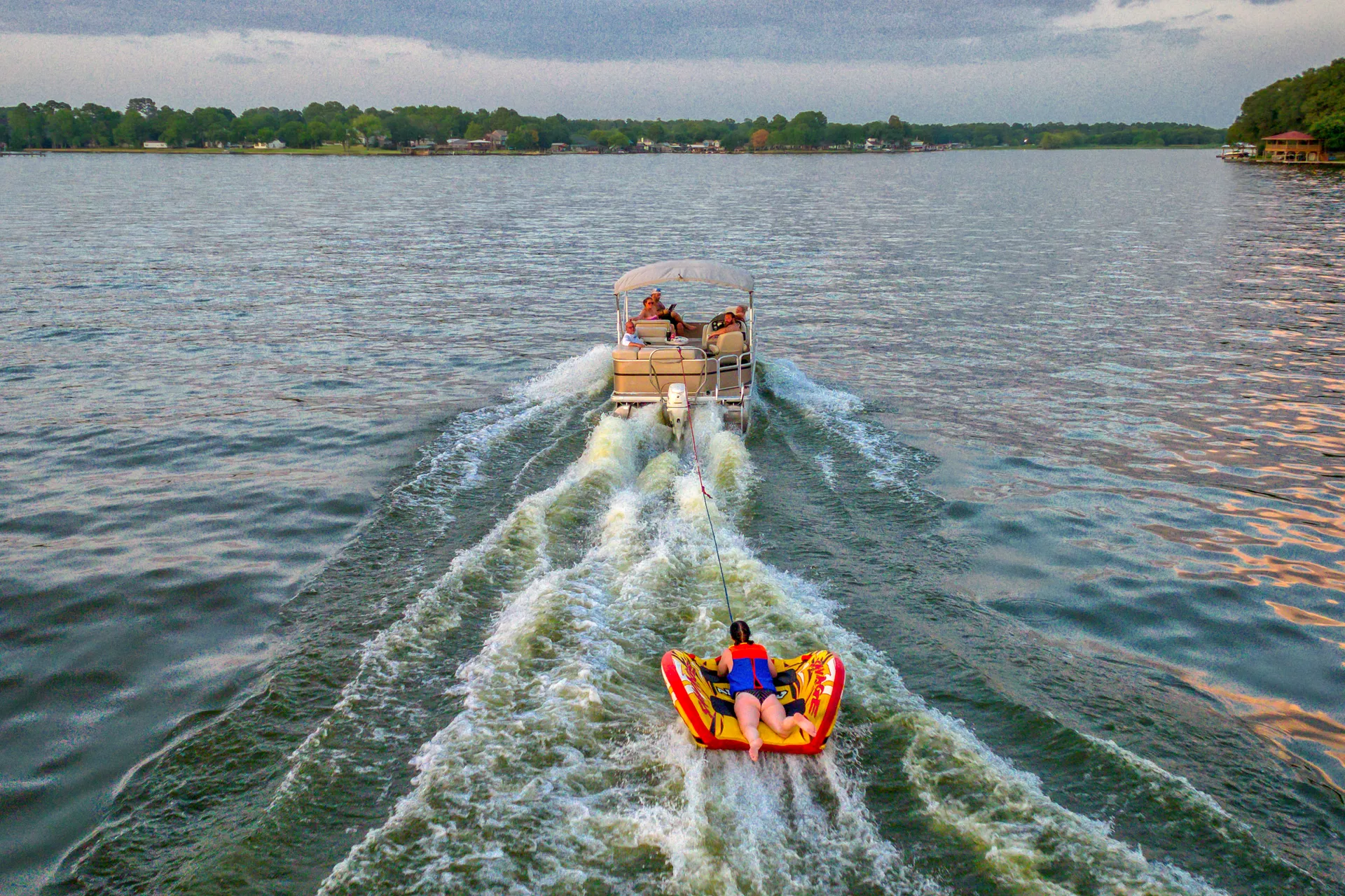 Luxury 22ft Pontoon Boat On Beautiful Lake Conroe