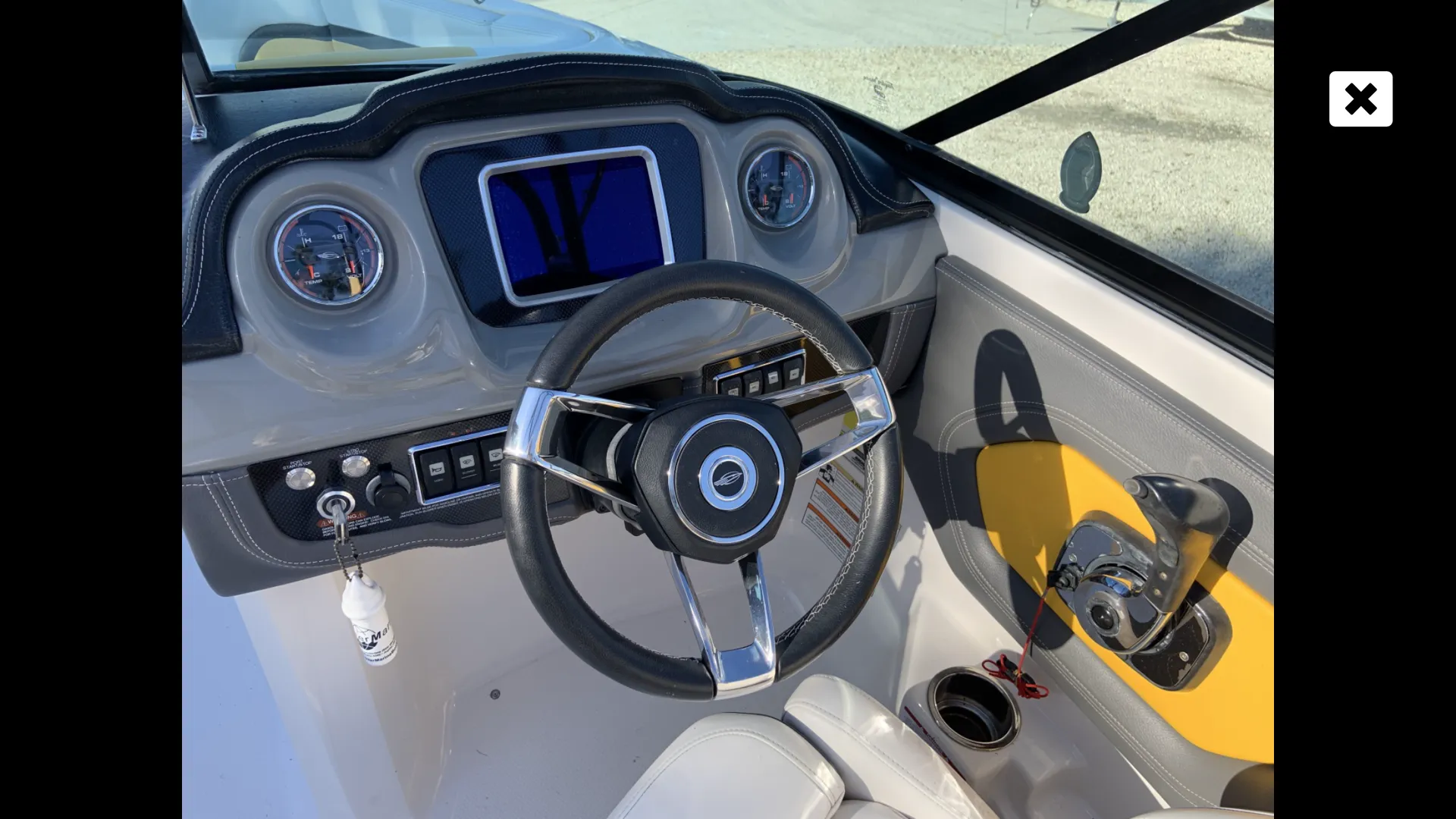 CHAPARRAL BOATS 223 VORTEX VRX W/TRAILER in Newport Beach, CA — photo 9