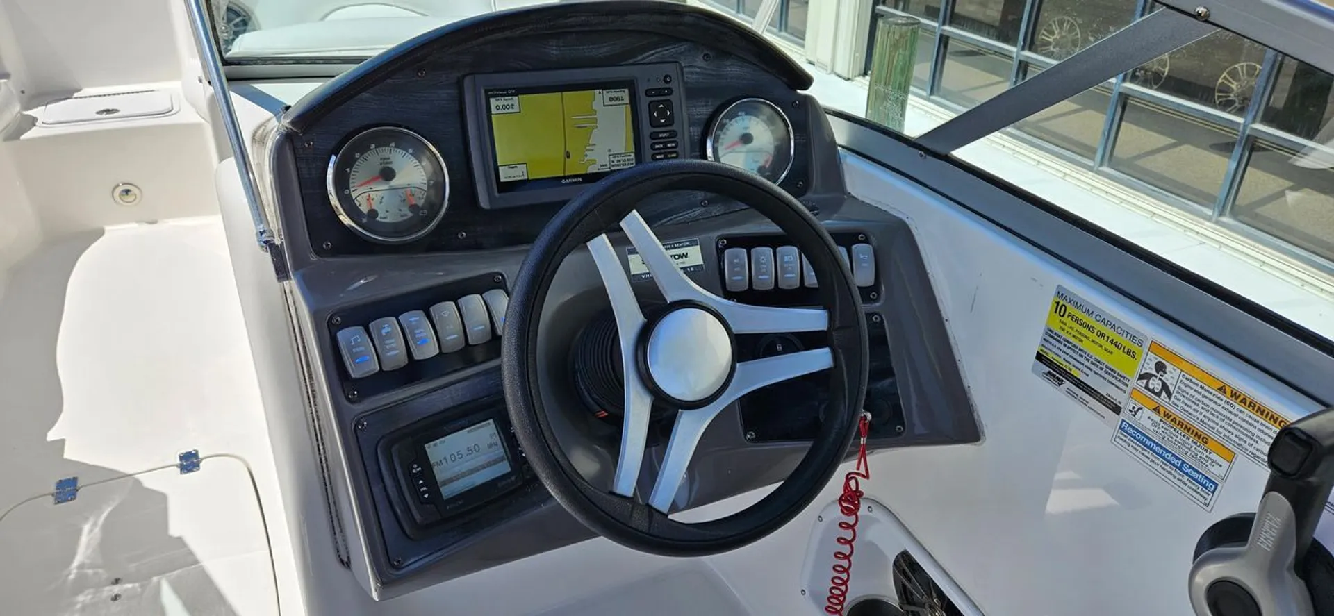 Free Extra 1 Hours!! Fully Loaded Fast, Spacious, Bluetooth radio!