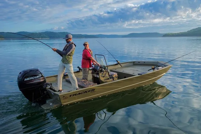 Rent a TRACKER BY TRACKER MARINE aluminum fishing in Pittsburgh, PA near me