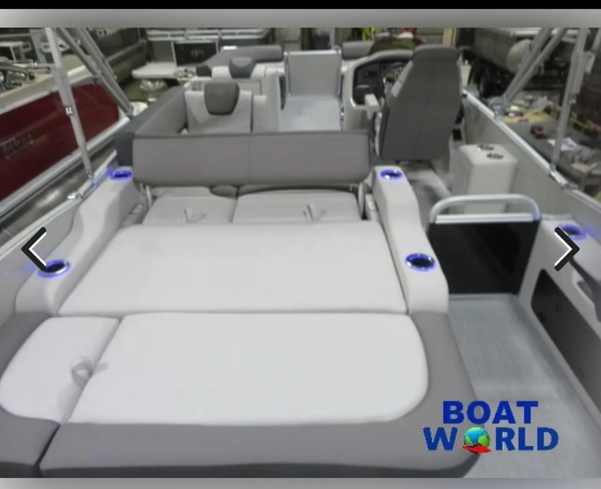 TAHOE PONTOONS CASCADE VERSATILE REAR BENCH 2385VRB in Taylors Falls, MN — photo 8