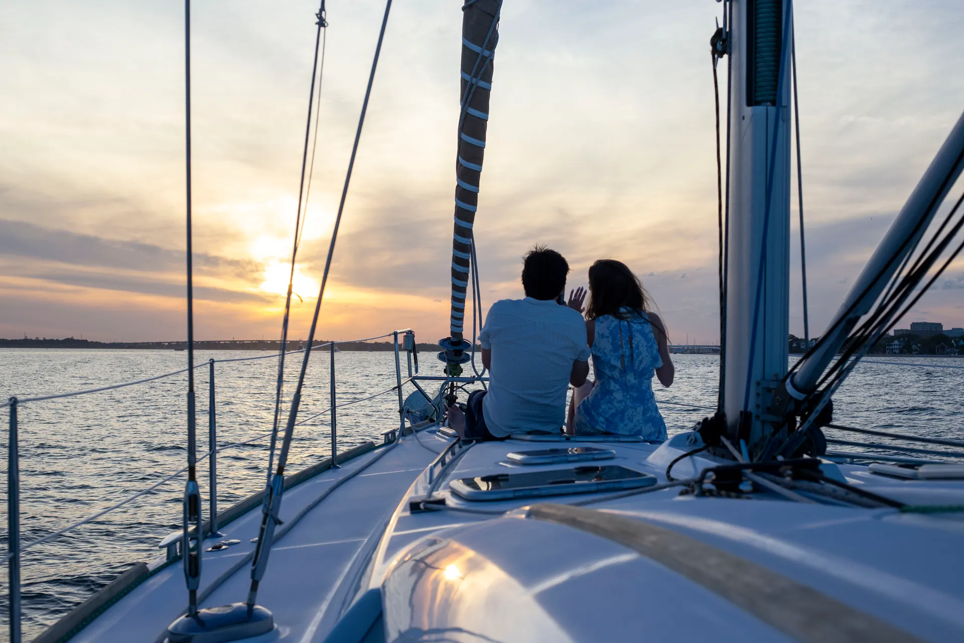 Private luxury sailing and dolphin tours on Fate