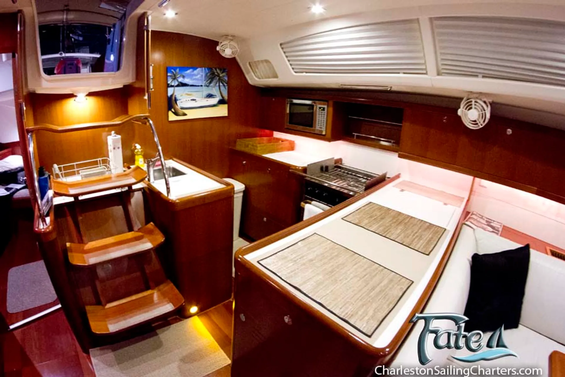 Private luxury sailing and dolphin tours on Fate