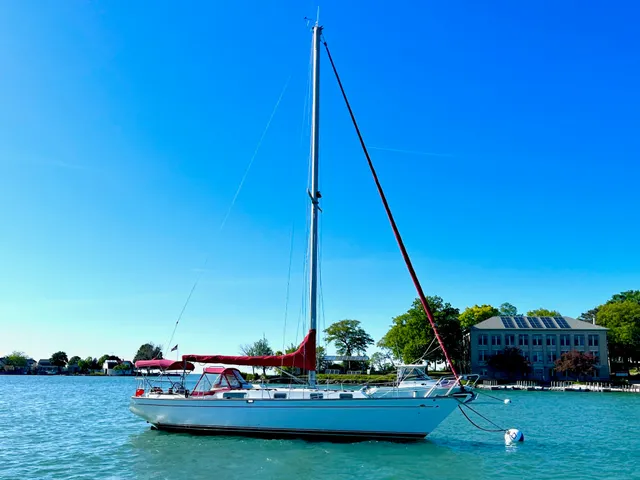 Rent a Morgan sloop in Put-in-Bay, OH near me
