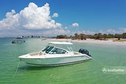 2021 27' Spotless Pursuit Boat with Licensed Captain (Fuel Included)
