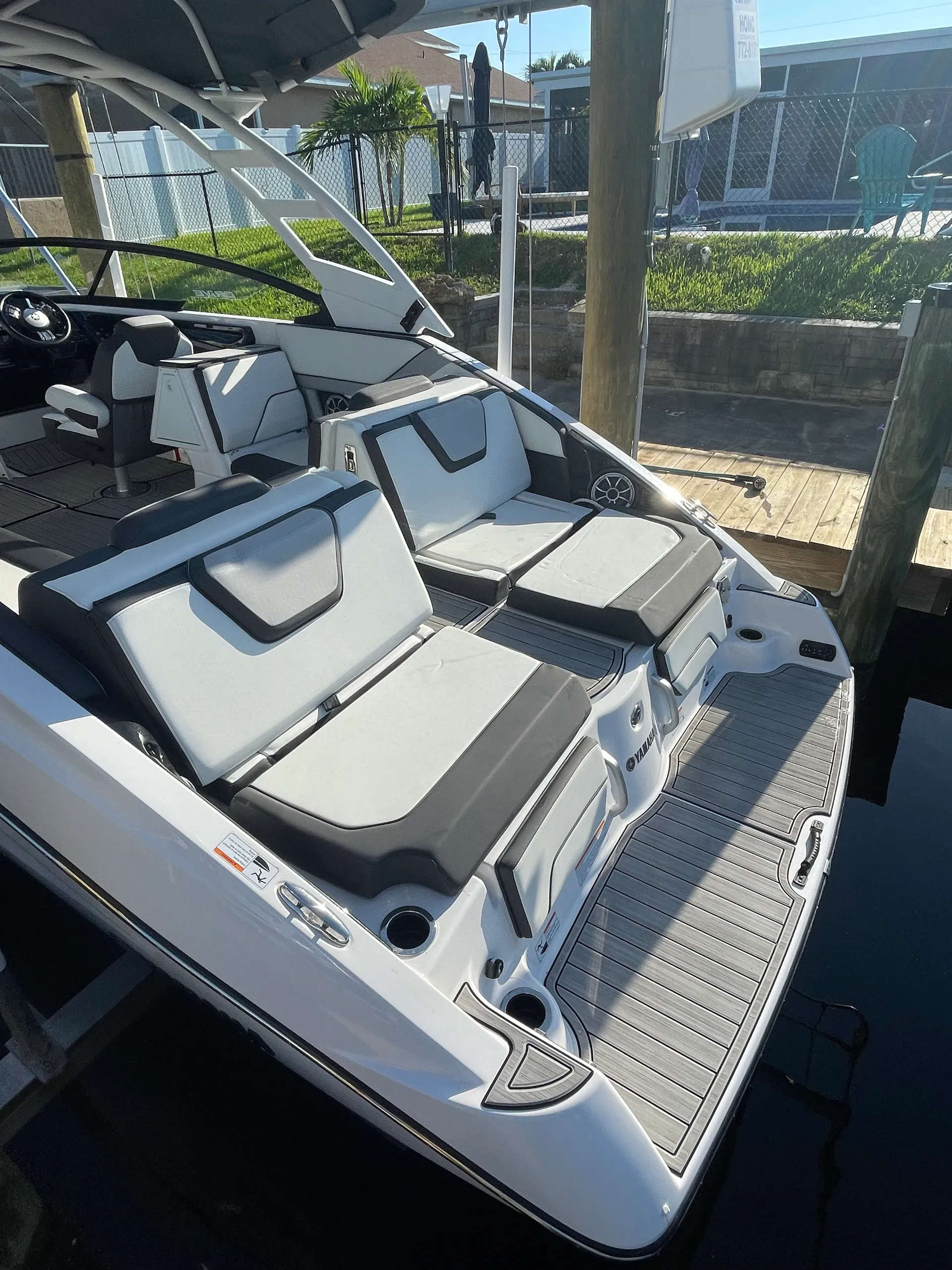 Boating in Pure Luxury