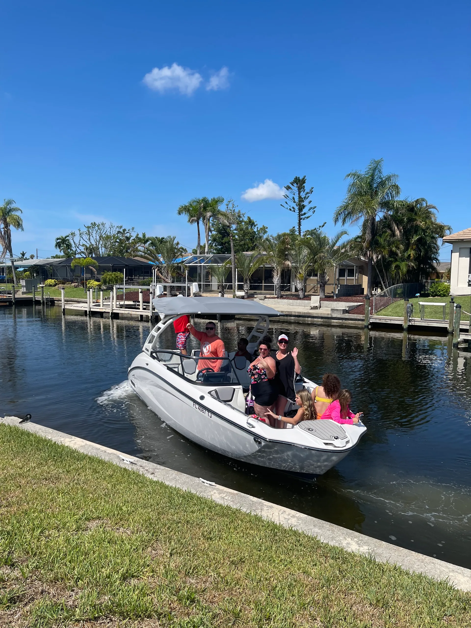 Boating in Pure Luxury
