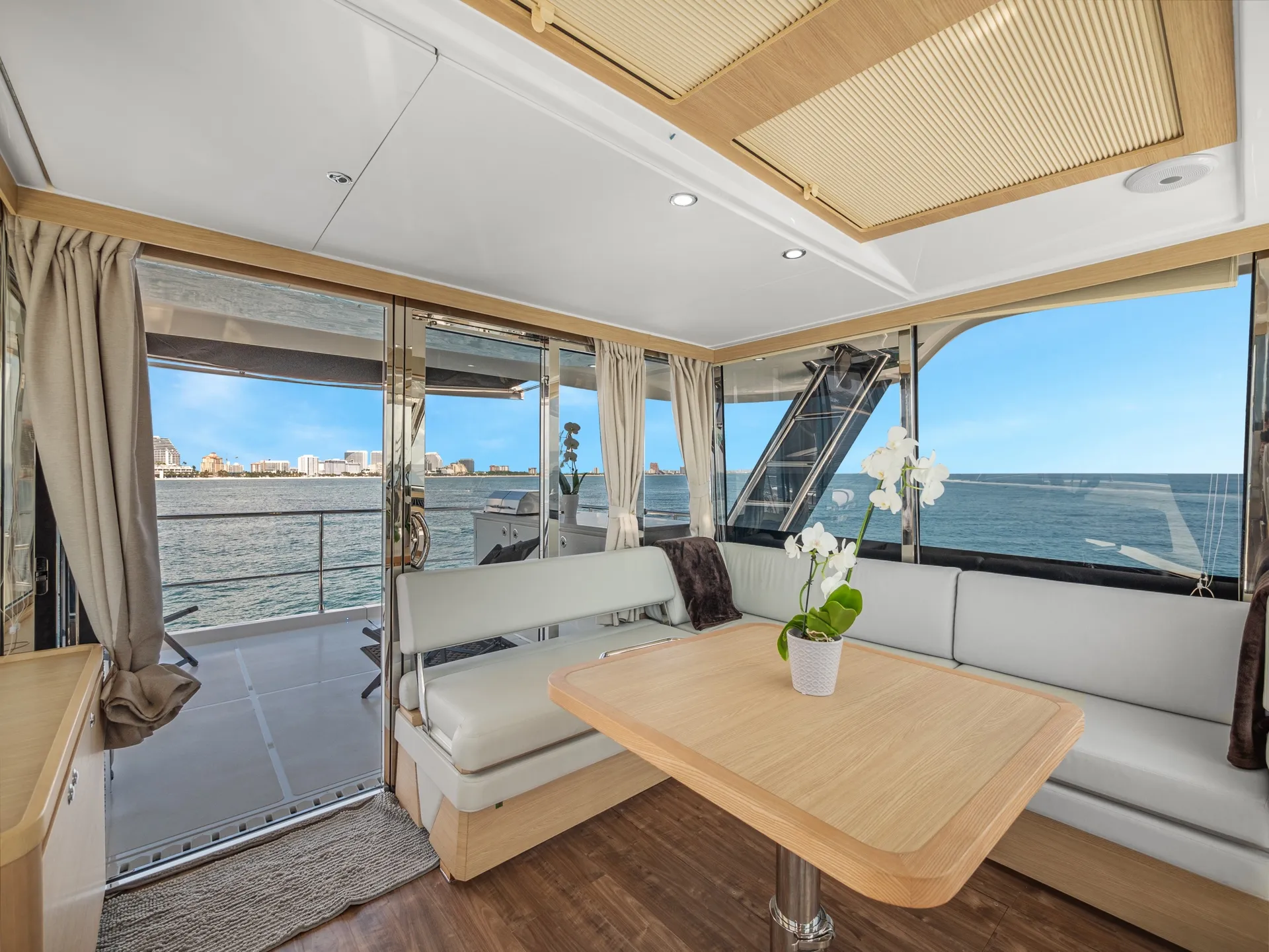 Aquila  54 Power Cat in Fort Lauderdale, FL — photo 9