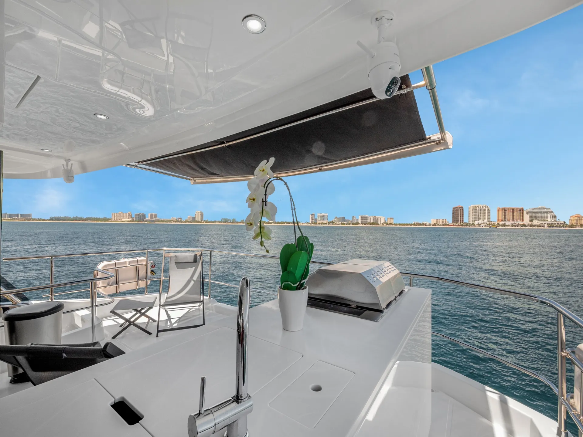 Aquila  54 Power Cat in Fort Lauderdale, FL — photo 7