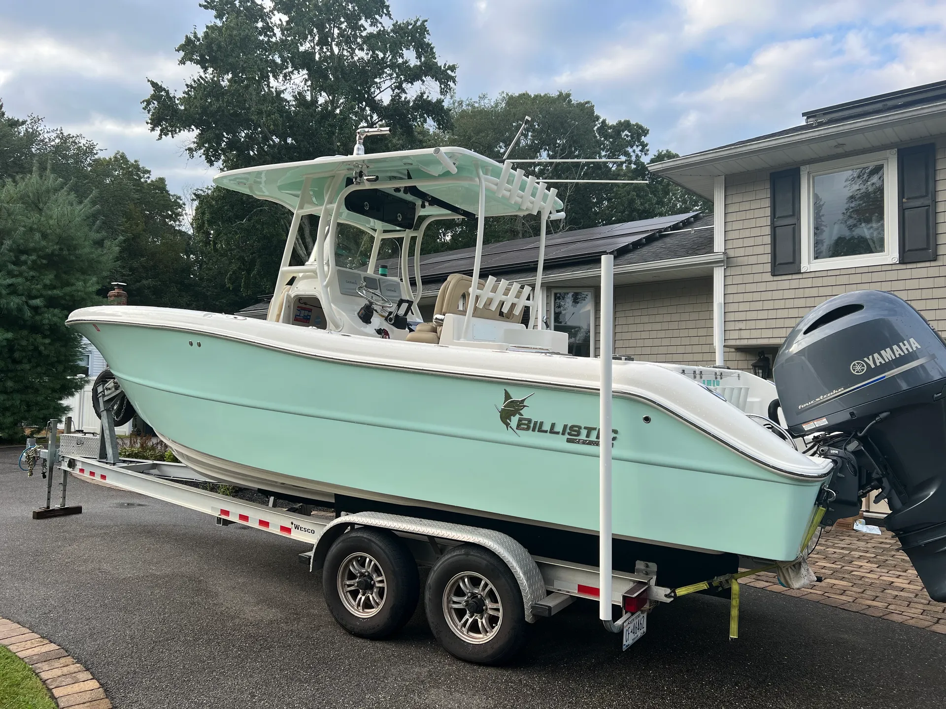 Center Console 261 Billistic - Relax, sandbar, tube, fish, ash spread 
