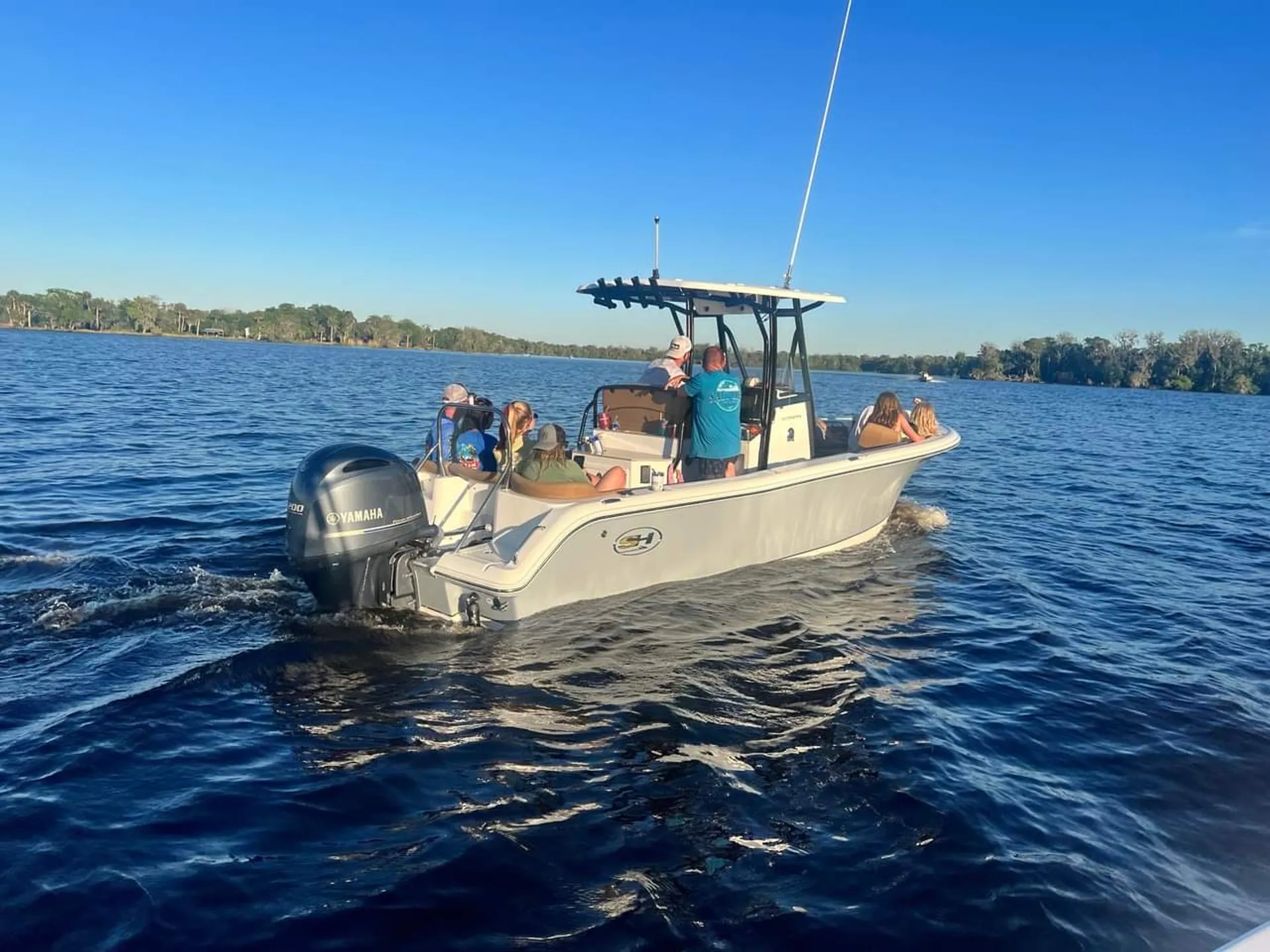 Delivery Available-2021 SEA HUNT ULTRA 234  Amazing Boat & Family Fun!