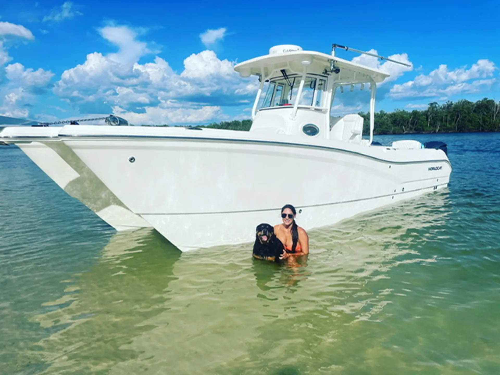 30' Worldcat with a Captain in  Naples, FL!