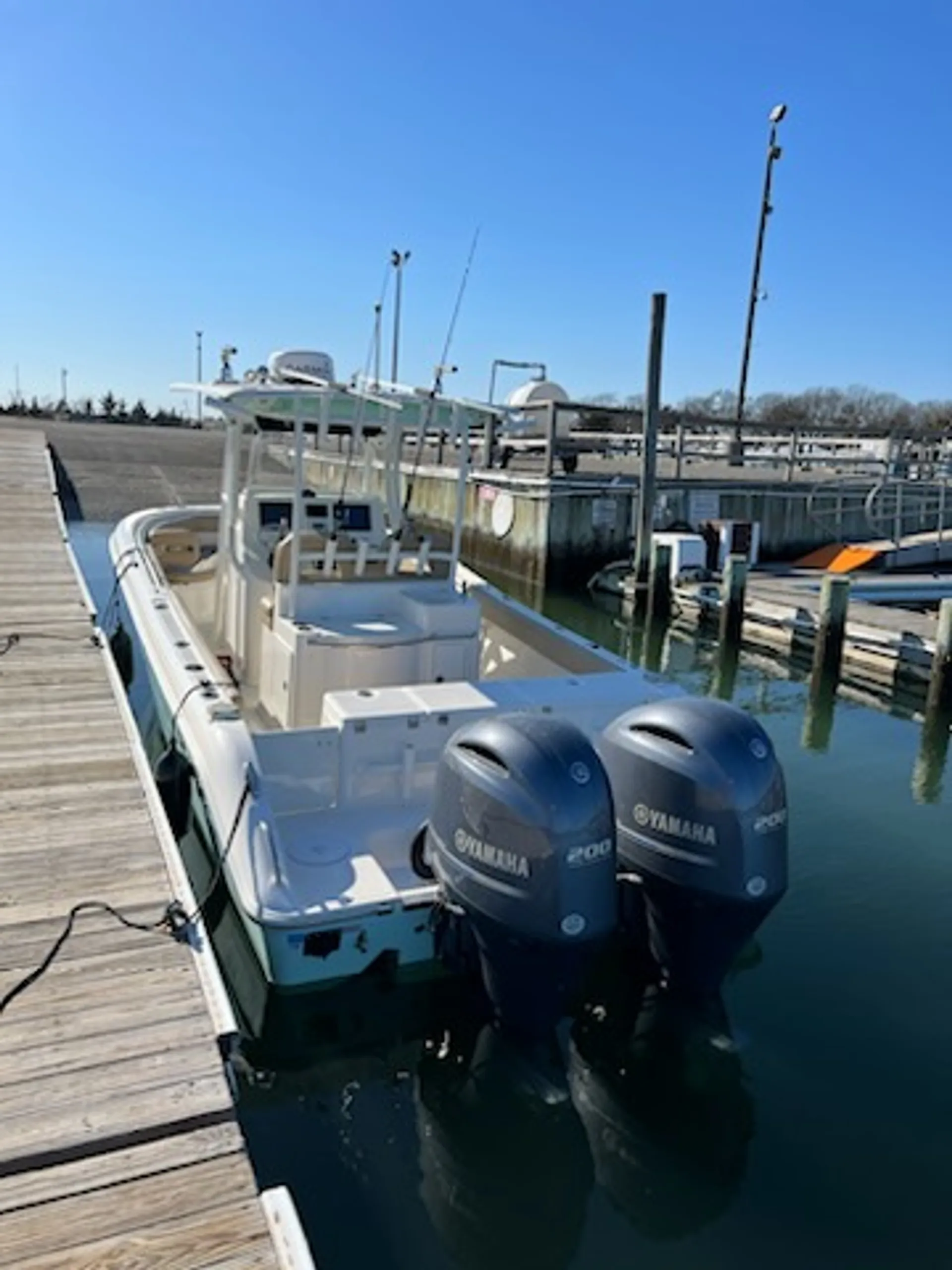 Center Console 261 Billistic - Relax, sandbar, tube, fish, ash spread 
