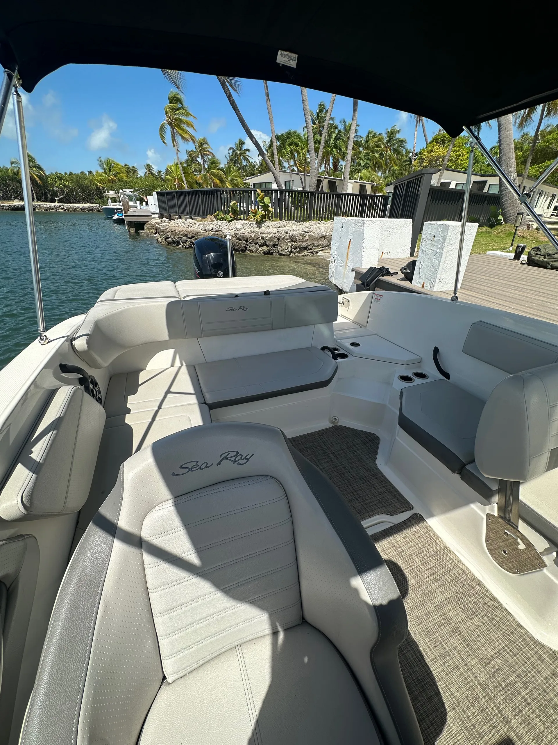 Explore & Enjoy the Waters of Bonita & FMB on our 21ft SeaRay Bowrider