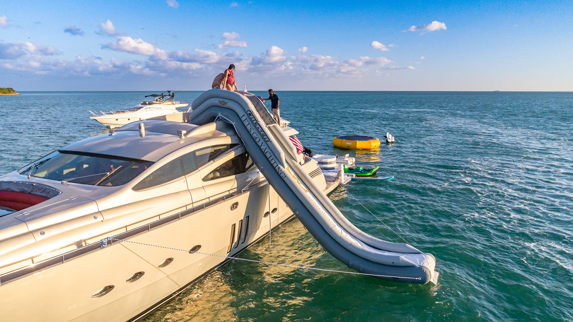 Pershing Flybridge in Miami Beach, FL — photo 8