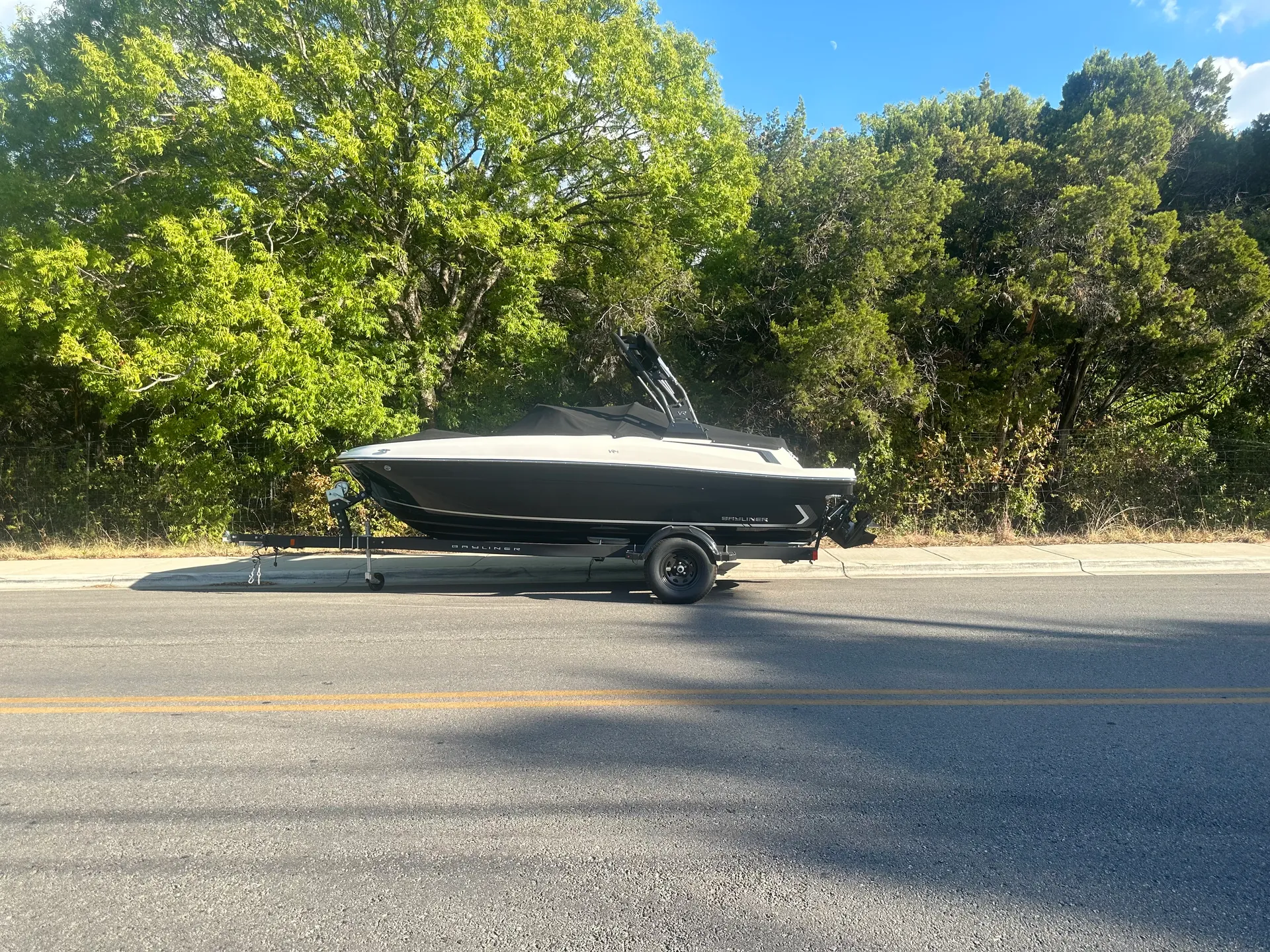 Delivery Available - Fish 'n Fun on 18' Bayliner in Austin Texas!