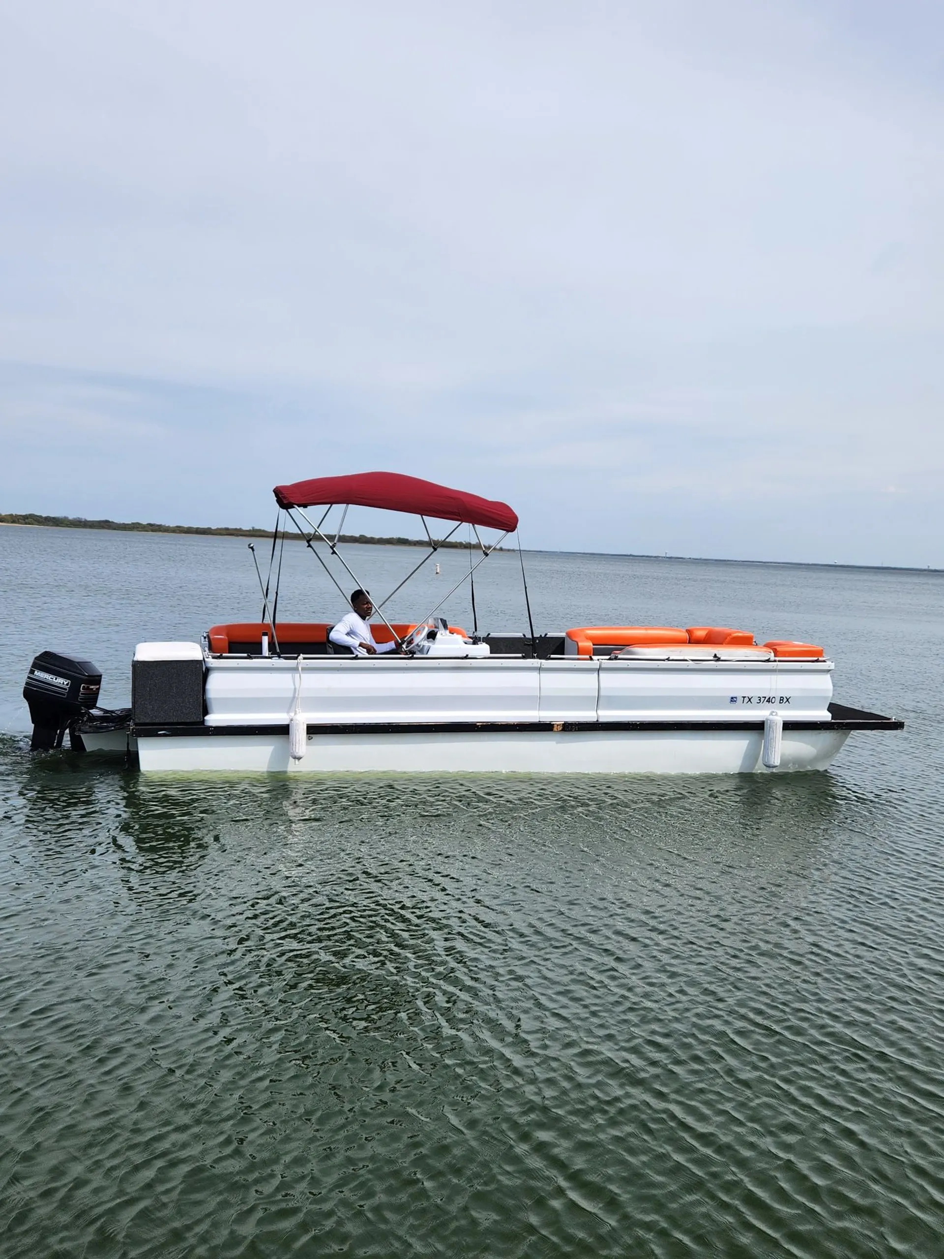 Sundancer Pontoons LX24 in Rockwall, TX — photo 4