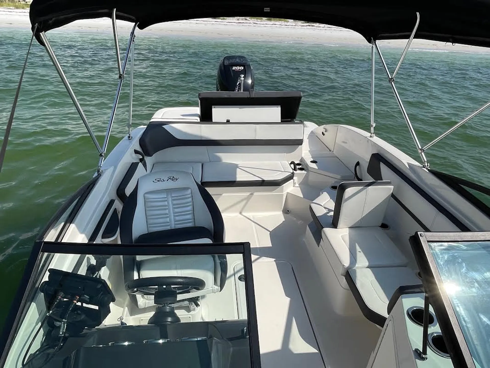 Sea Ray Boats 21 SPX w/200XL Verado  in Bay Pines, FL — photo 9
