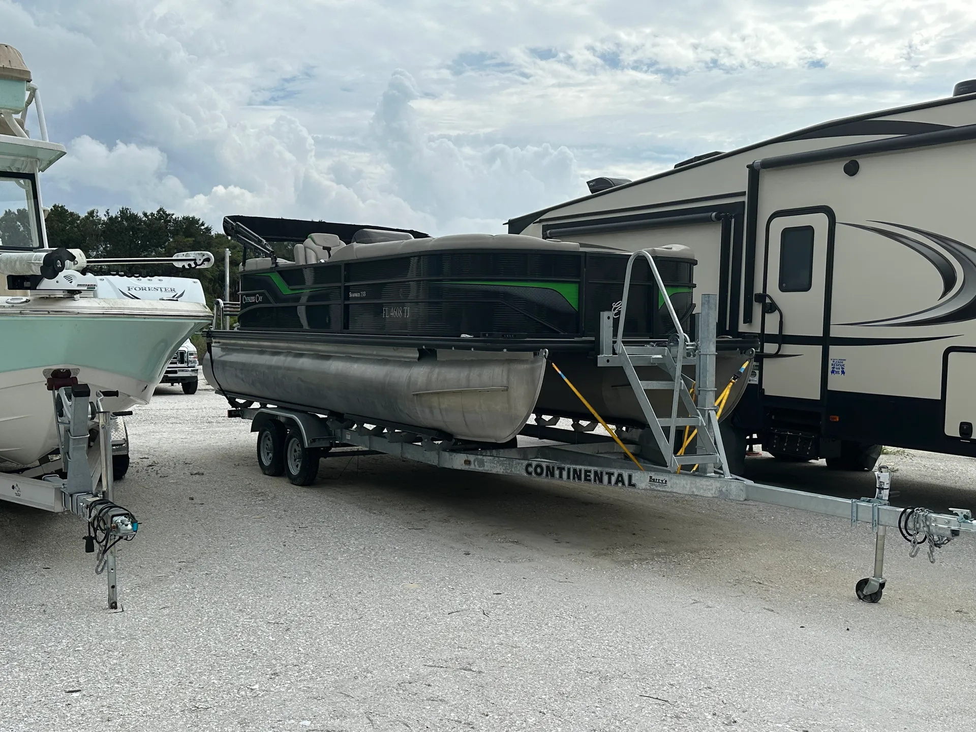 CYPRESS CAY 230 SEABREEZE CS W/115ELPT 4-S in Palmetto, FL — photo 4