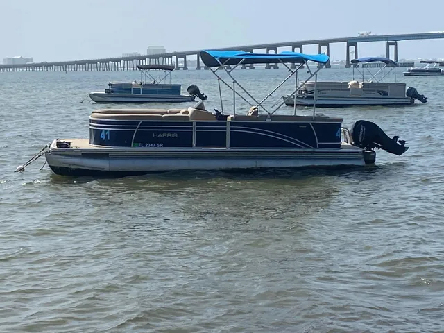 Rent a HARRIS BOATS pontoon in Navarre, FL near me