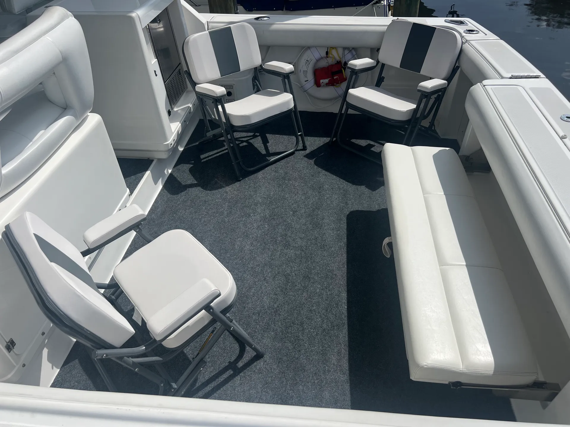 Gorgeous Tiara Yacht  - 10% Off on Weekday Cruises!