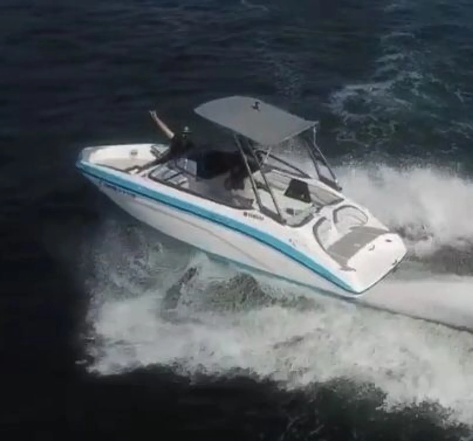 2022 jet boat, very clean easy to drive upgraded sound.