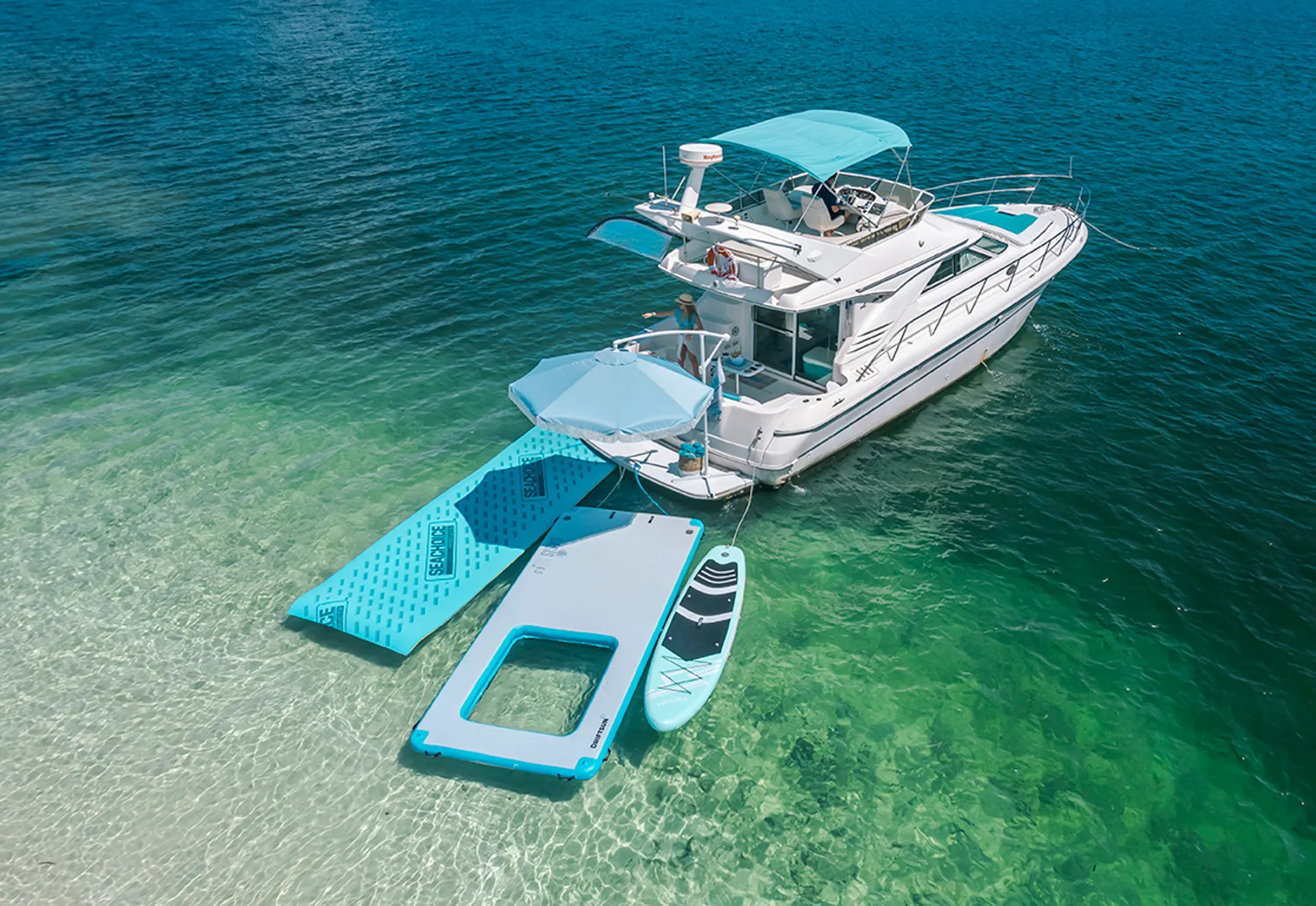 Sea Ray Boats 400 Sedan Bridge in Miami, FL — photo 6