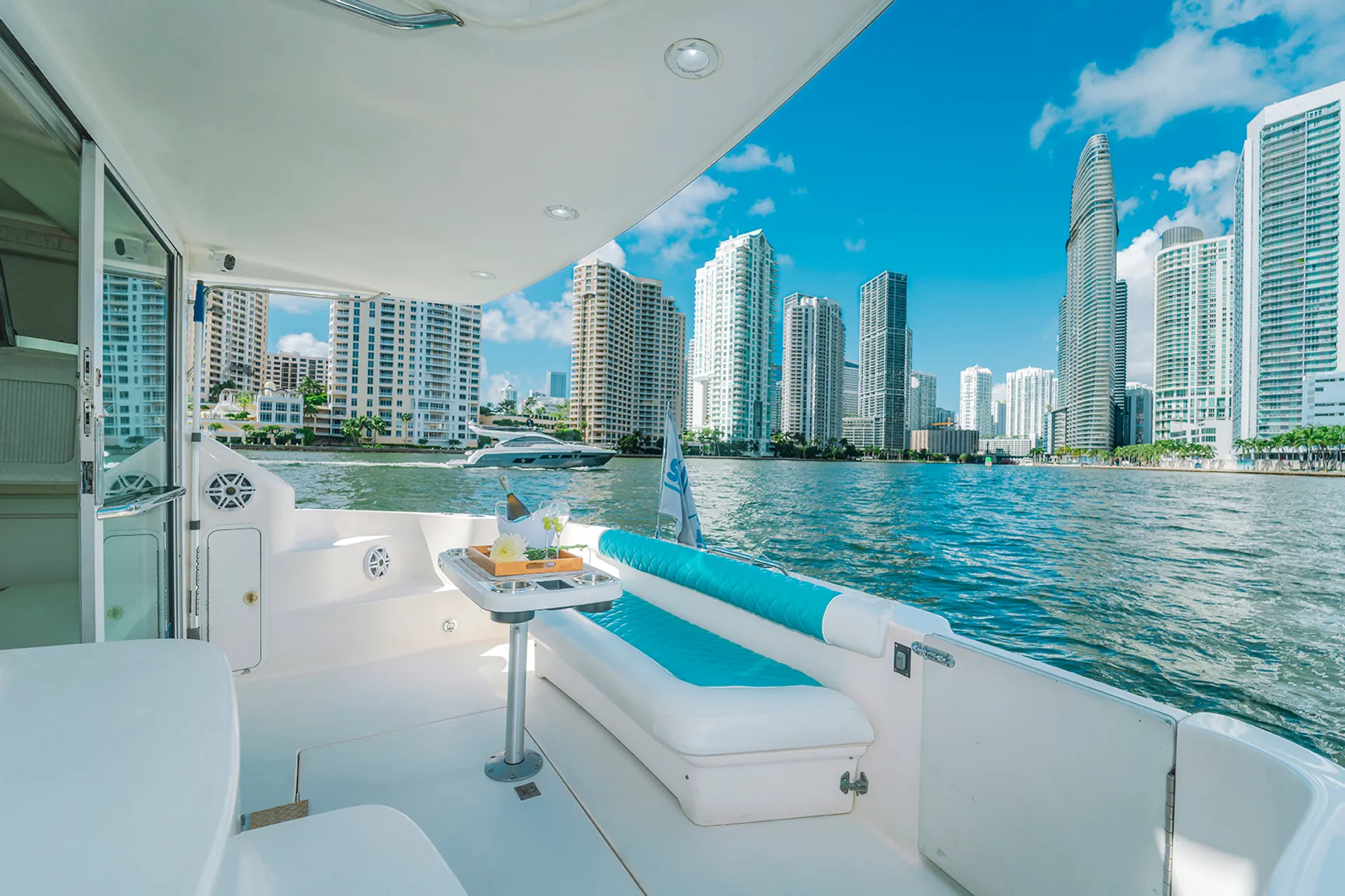 Sea Ray Boats 400 Sedan Bridge in Miami, FL — photo 8