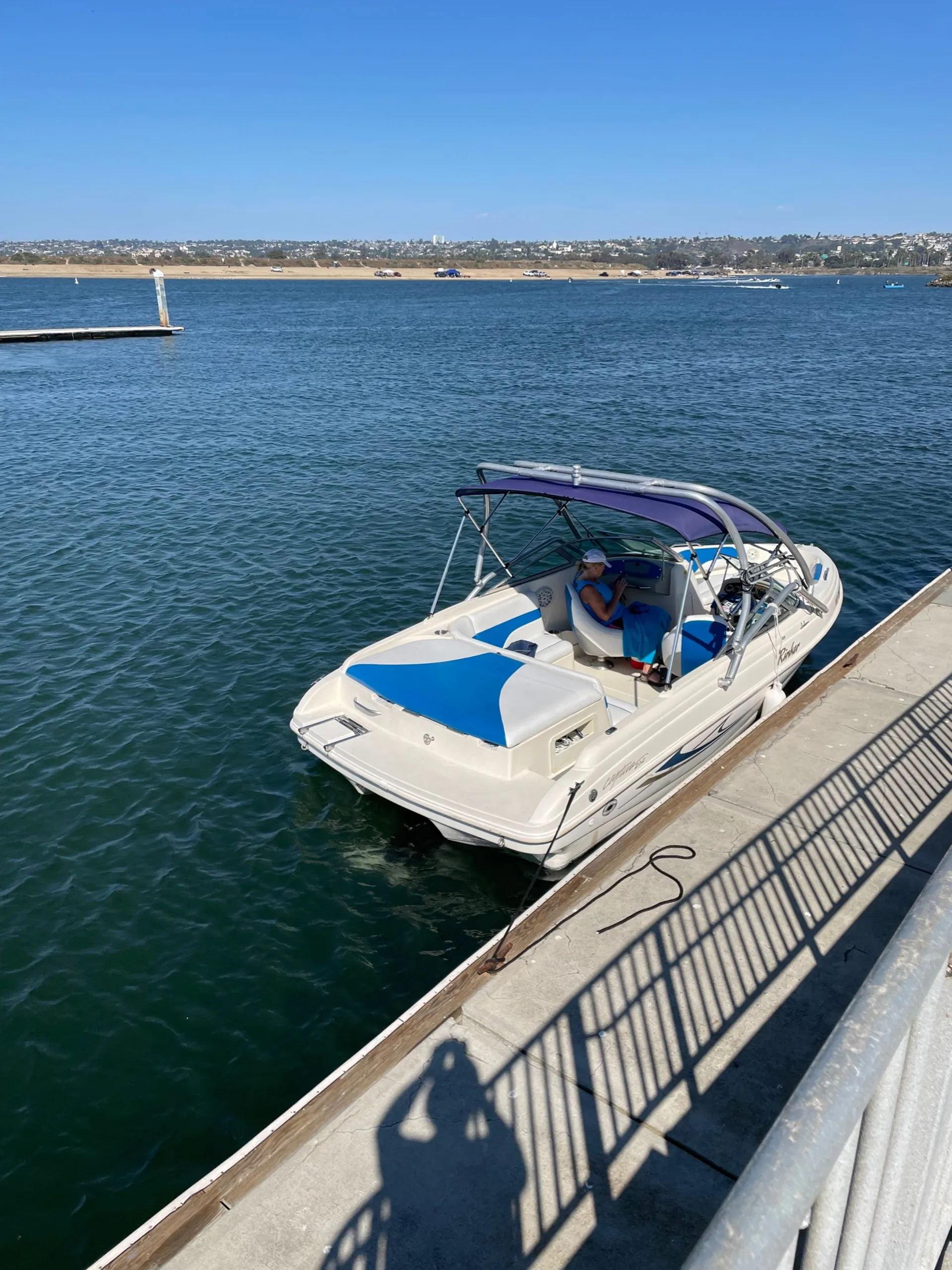 Rinker Boats Aptiva 212 in El Cajon, CA — photo 6