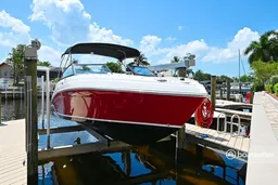 Rinker Q5 250HP up to 12 People