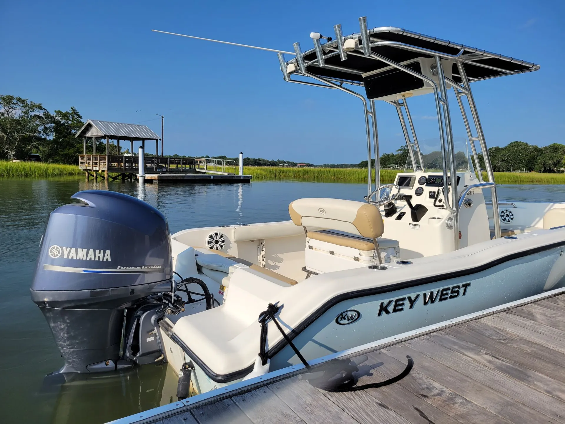 KEY WEST 203FS - Captained - Cruise, Fish, Party!