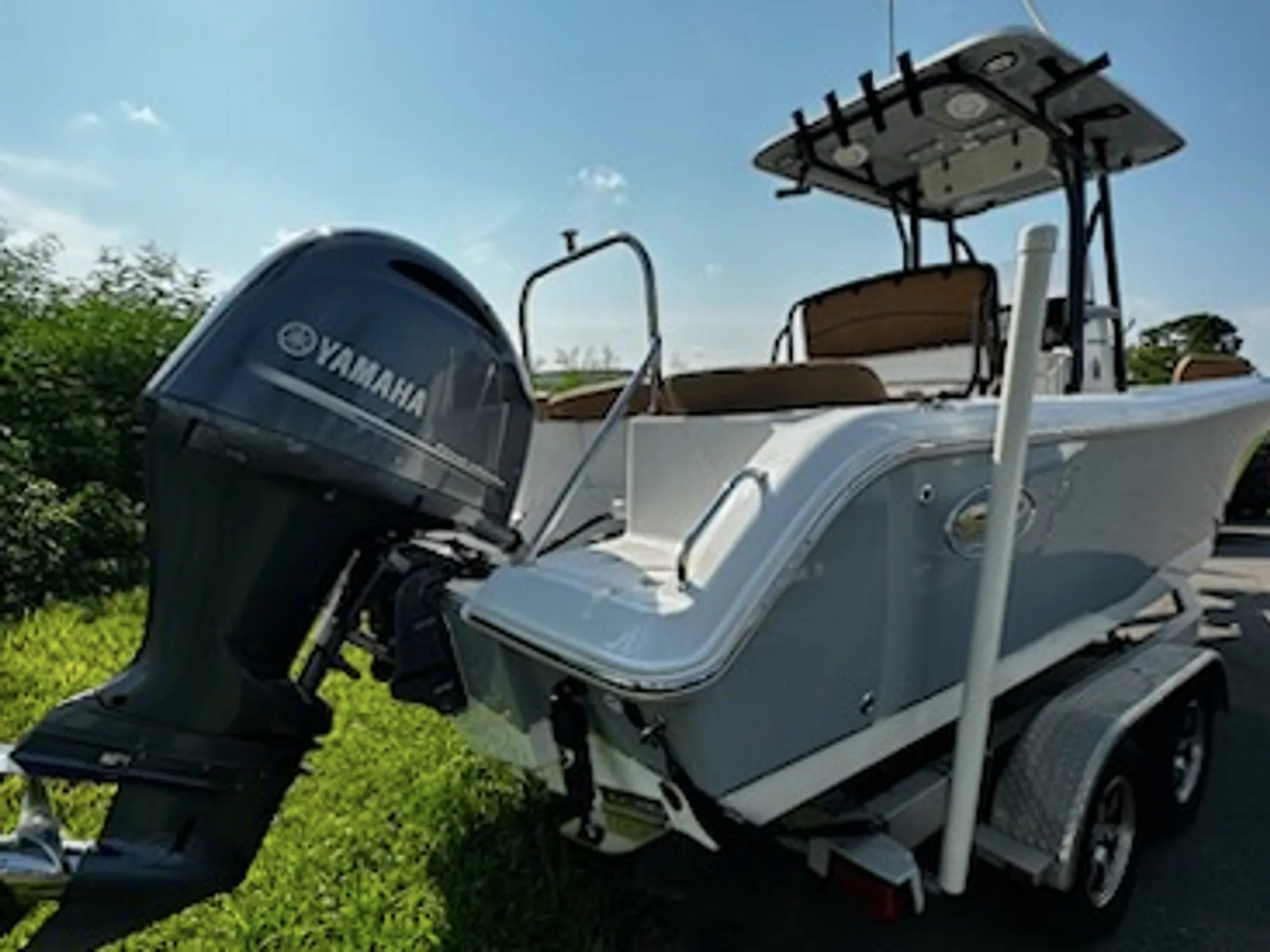 Delivery Available-2021 SEA HUNT ULTRA 234  Amazing Boat & Family Fun!