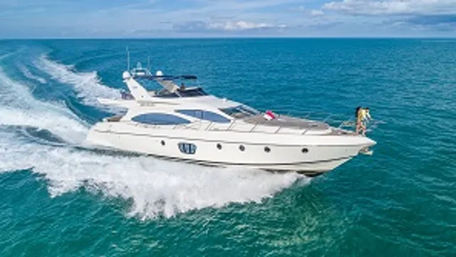 Rent a Sunseeker cruiser in Miami Beach, FL near me