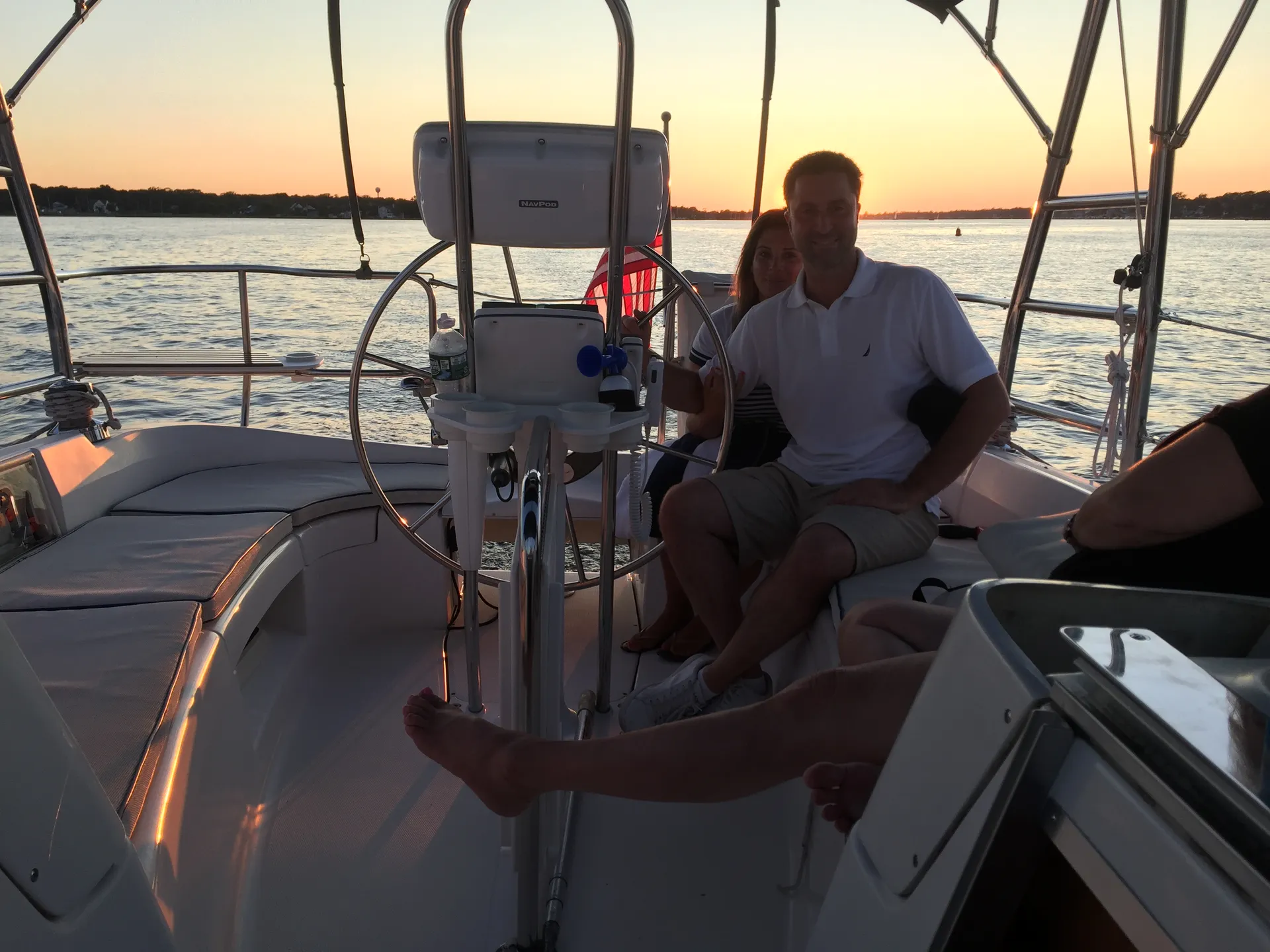 Relax, feel free and sail into a nautical world of “Wonder”, Hunter36'