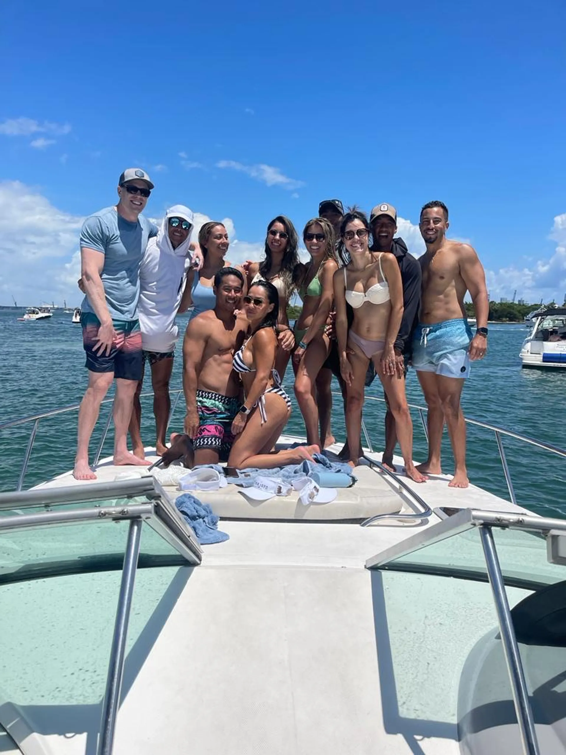 🌞 FREE Hour✨  | Lux 38' Chaparral Yacht  *NO HIDDEN FEES*