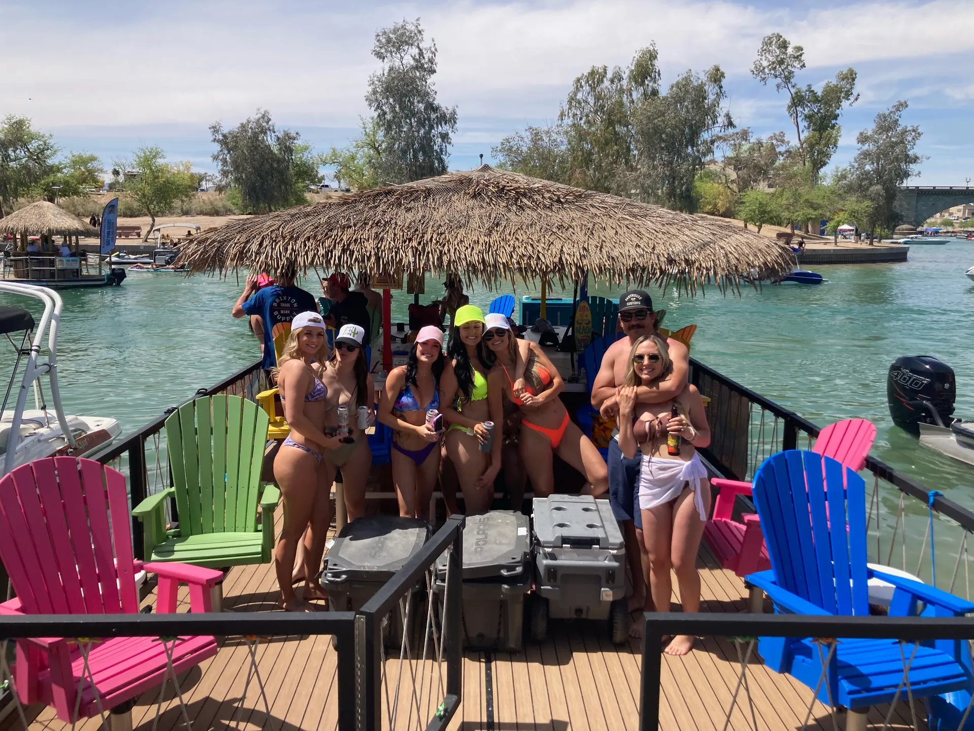 TikiToons Party Pontoon Ideal for larger groups